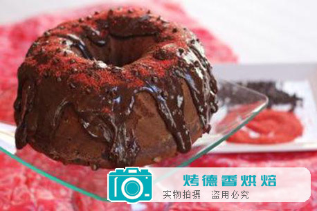 自制红酒巧克力蛋糕 快到碗里来！