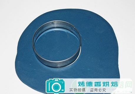 如何制作衬衫纸杯蛋糕