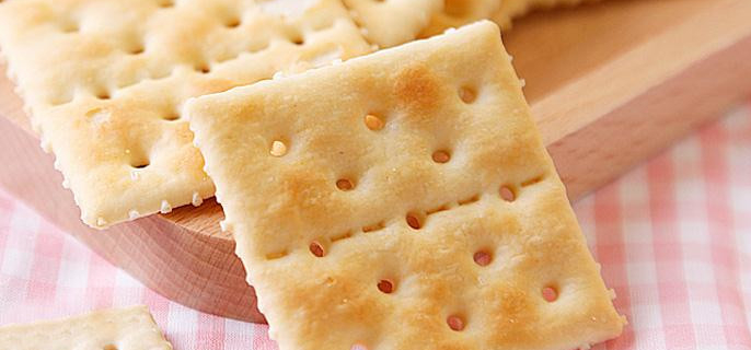 如何提高英式起泡苏打饼干的质量？