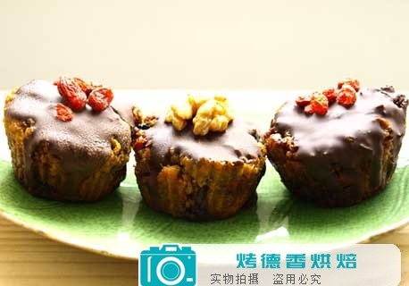 让人爱不释手的10个纸杯蛋糕的制作创意