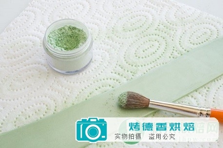 如何制作干佩斯胸针糖花