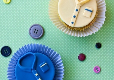如何制作衬衫纸杯蛋糕