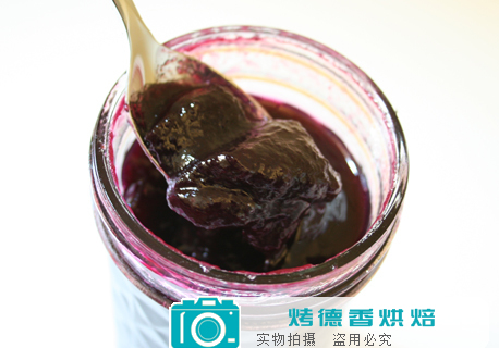 如何自制康科德葡萄果酱