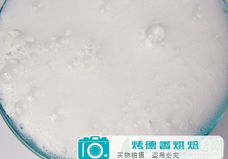 如何鉴别发酵粉、苏打粉的质量