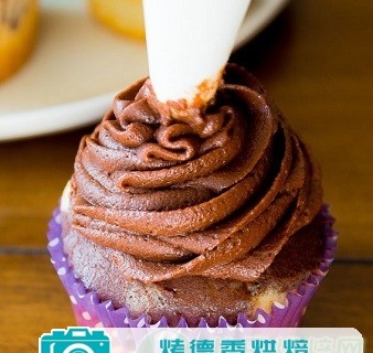 教你轻松制作双色糖霜