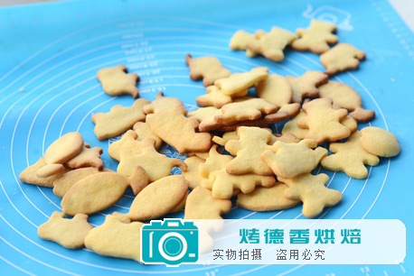 超简单烤饼干食谱,一学就会烘焙绝招!