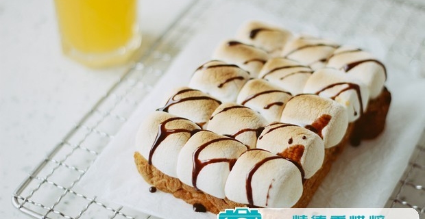 教你轻松烤出棉花糖吐司的方法