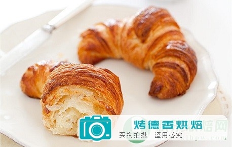 可颂面包的制作步骤详解