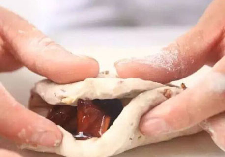 面包“整形”的基本手法，让你秒变大师