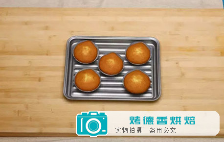 贝壳蛋糕的做法