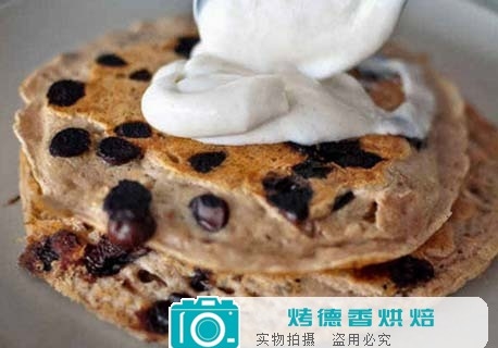 如何烘焙不含鸡蛋成分的素食蛋白薄煎饼