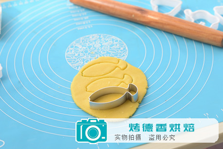 超简单烤饼干食谱,一学就会烘焙绝招!