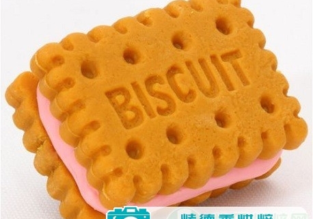 如何运用食用香精给面包和饼干加香