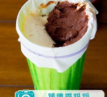 教你轻松制作双色糖霜