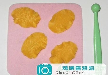 如何制作干佩斯蝴蝶花