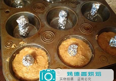 教你不用甜甜圈烤盘制作无麸质甜甜圈