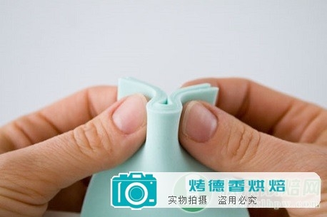 如何制作干佩斯蝴蝶结糖花装饰