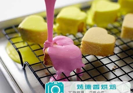 如何制作情人节迷你小蛋糕