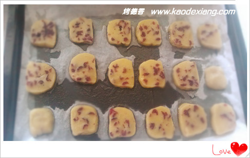 新手必做的饼干–蔓越莓饼干的制作食谱