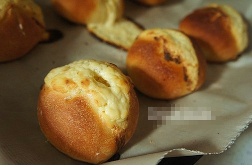 吃货电烤箱食谱:标准奶酪面包的做法\(^o^)/【新手篇】
