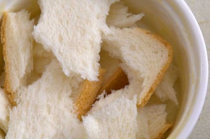 烘焙食谱-面包布丁制作方法