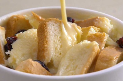 烘焙食谱-面包布丁制作方法