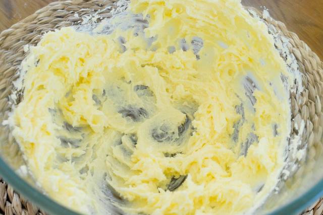 烘焙食谱:手工蔓越莓橘子奶油饼干