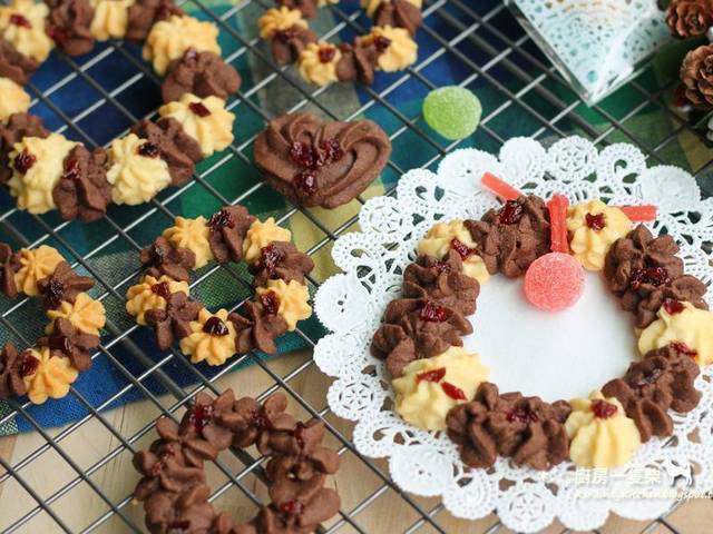 ♪圣诞花圈♪｜双色奶酥饼干【烘焙食谱】