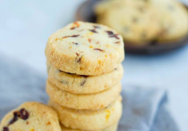 烘焙食谱:手工蔓越莓橘子奶油饼干