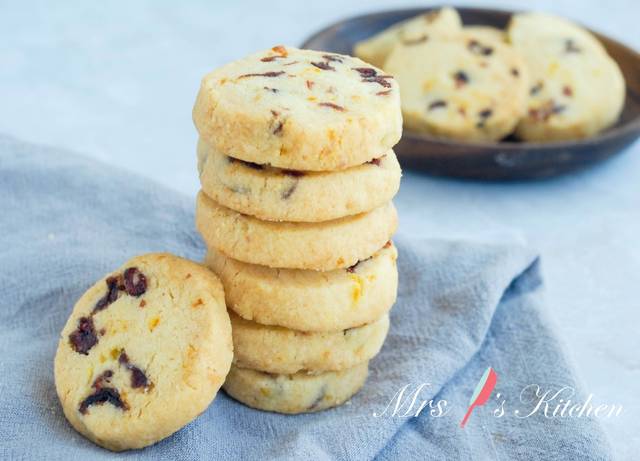 烘焙食谱:手工蔓越莓橘子奶油饼干