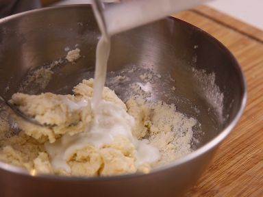 烘焙食谱-蓝莓软曲奇制作方法