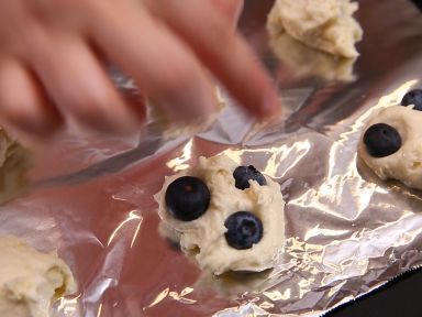 烘焙食谱-蓝莓软曲奇制作方法