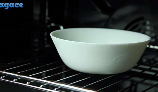 只需要有这个，可以健康无毒无害清洗电烤箱内胆！