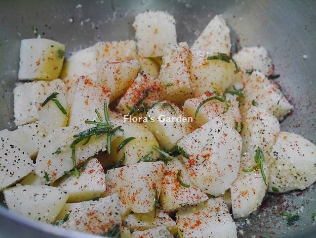 电烤箱怎么烤土豆？方法是什么？杜绝小地摊自己做更干净