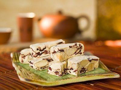 为什么牛轧糖做出来很软？影响牛轧糖软硬度因素是什么？