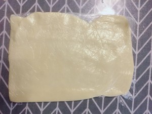 电烤箱烘焙食谱-酥皮泡芙制作方法