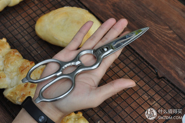 用便宜的面包机也能揉出手套膜！