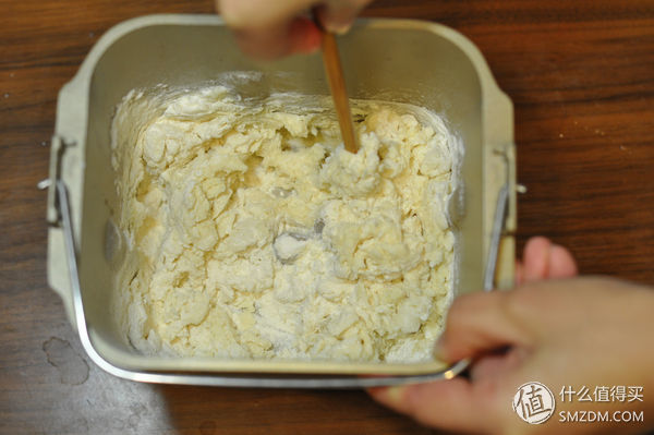 用便宜的面包机也能揉出手套膜！