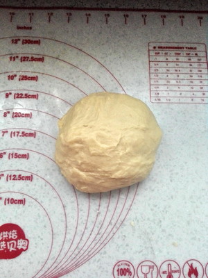 用面包机揉出手套膜的技巧-不用剪刀面包机出膜技巧