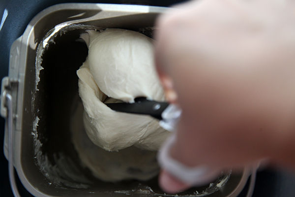 如何用面包机100%揉出膜的技巧！