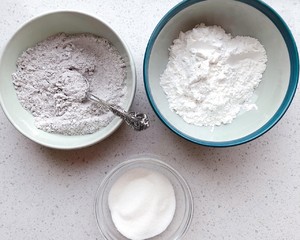 黑米粉大理石蒸蛋糕（超详尽）