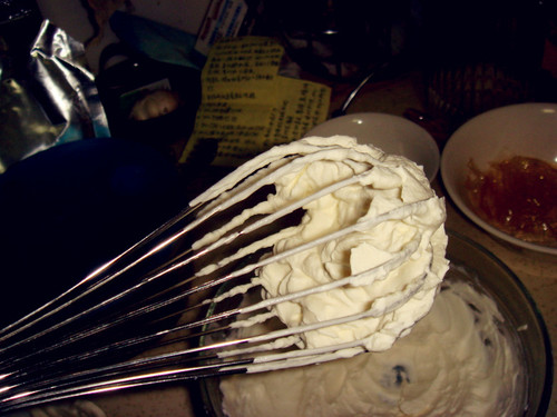 手工打发淡奶油的技巧-新手必看！！