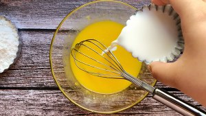 六寸戚风蛋糕 小白版-烘焙食谱