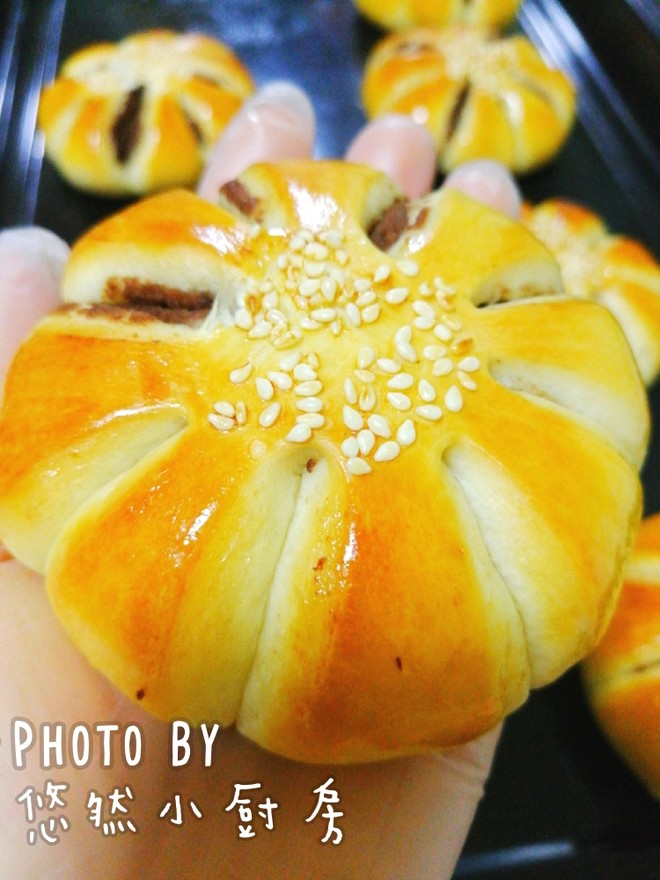 悠然花式豆沙面包