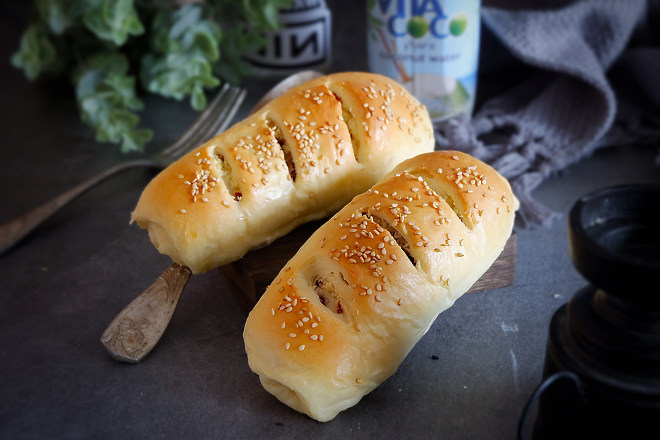 蔓越莓椰蓉面包卷-烘焙食谱