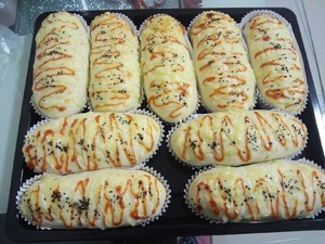 超好吃的芝士肉松包烘焙食谱