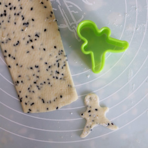 揉断筋的面团如何处理？