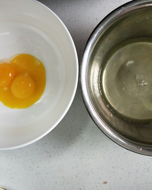 松软香葱肉松蛋糕制作方法