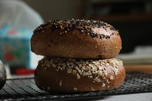 全麦黑麦贝果制作方法