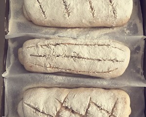 番茄干咸口硬欧包(速溶酵母版)制作方法